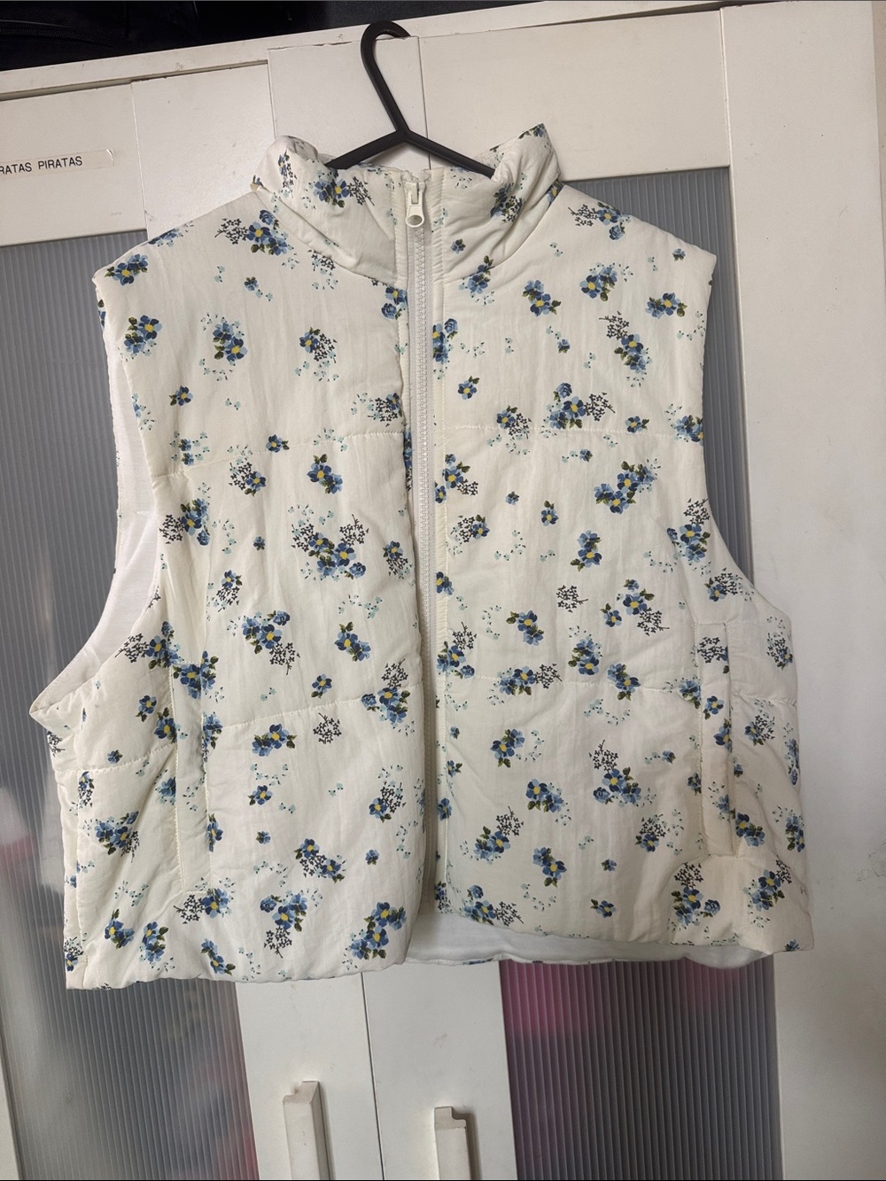 love, Fire White Quilted Floral Sleeveless Vest with Blue Accents